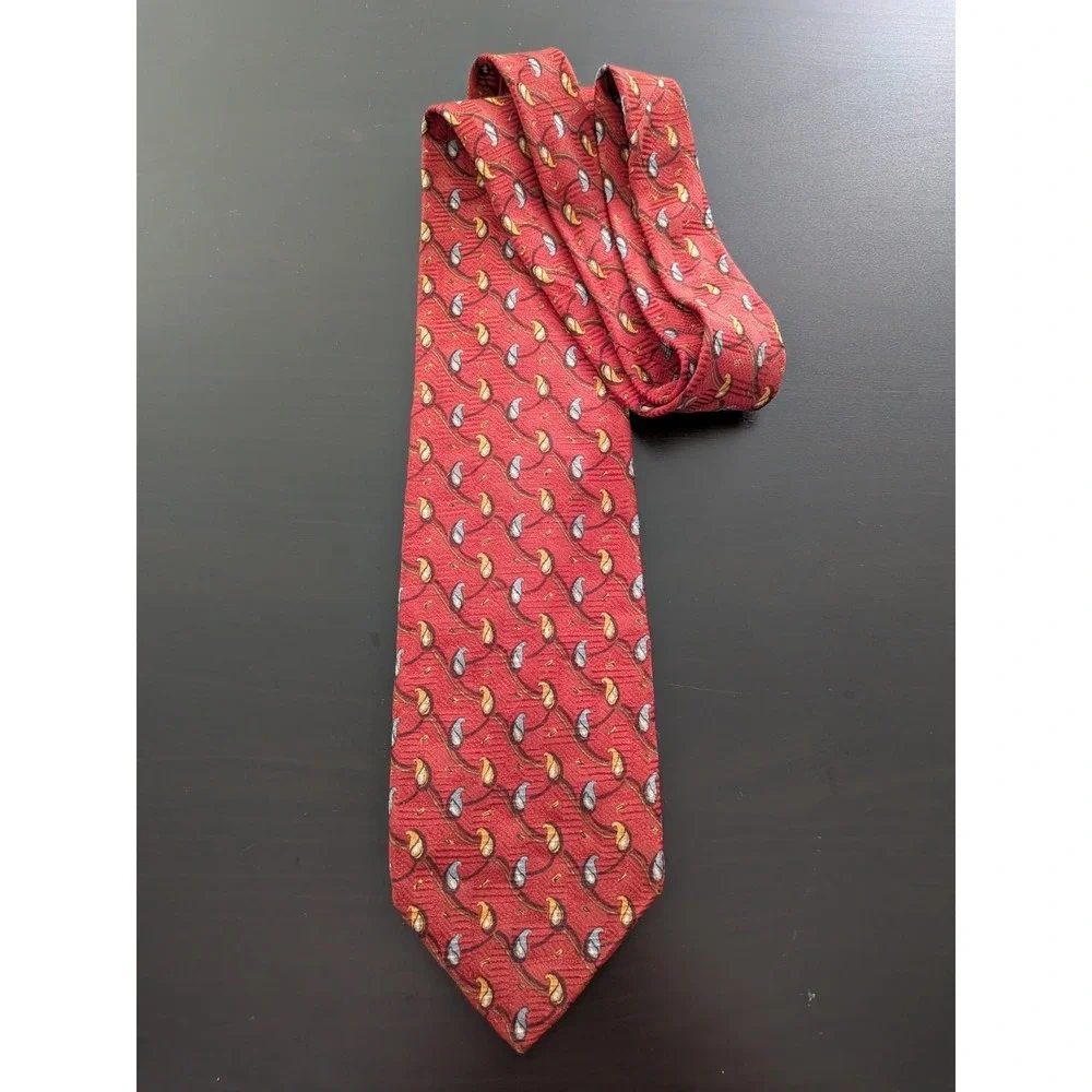 Robert Talbott Studio Tie Red Paisley Pepper Textured Silk USA Made 56